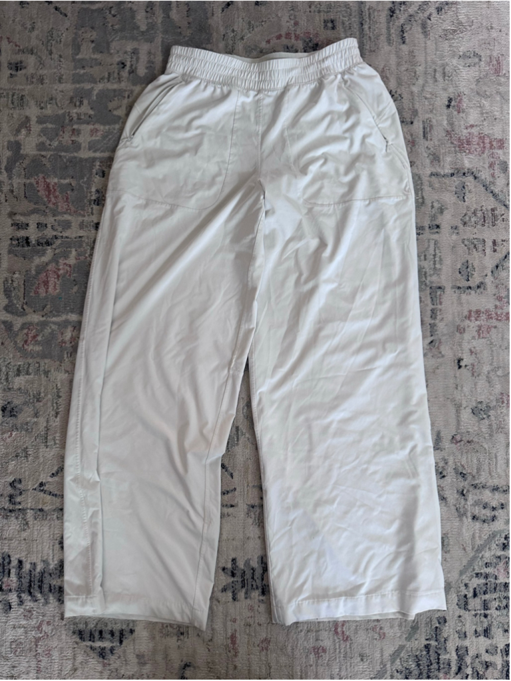 Women's Lululemon Wide Leg Pants Size 8 Beige